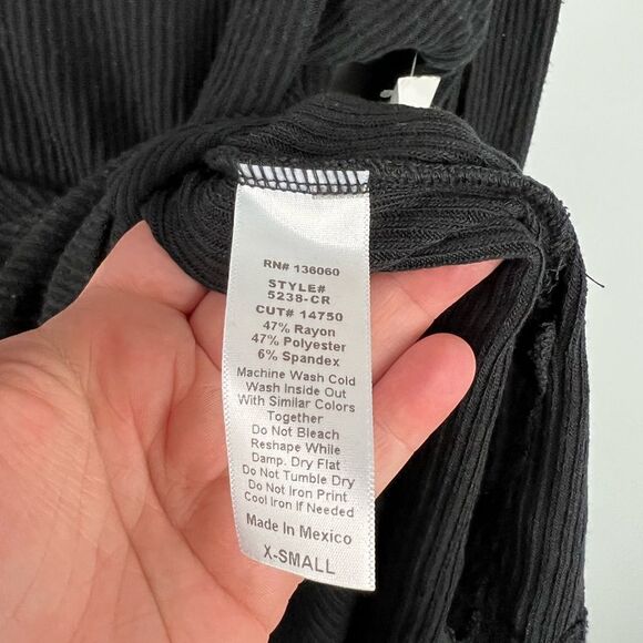 Project Social T Los Angeles Black Ribbed Hooded L/S Shirt XS NWT - Picture 6 of 8